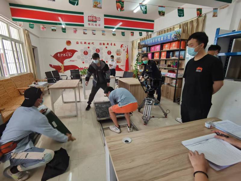 追星女孩心理学分析报告：徐州广告片拍摄公司揭秘饭圈应援式传播逻辑